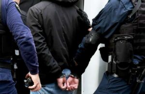 Goditet rrjeti i mashtrimit kompjuterik – arrestohen dy persona, sekuestrohen mbi 48 mijë euro dhe 10 vetura luksoze