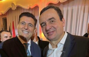 Agim Bahtiri e sulmon Vjosa Osmanin: Herën tjetër kur t’i drejtohesh qytetarëve bëje me fotografi me Grenellin e Gjuriqin
