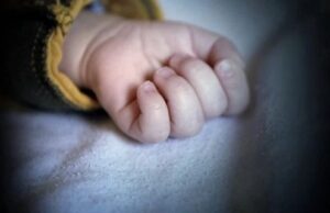 “Nëna 21-vjeçare”, detaje të reja për rastin e rëndë të vdekjes së foshnjes në Ferizaj