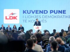 Dorëzohen nënshkrimet për Kuvend të jashtëzakonshëm të LDK-së