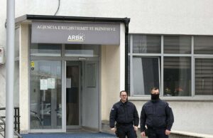 Prokuroria jep detaje për aksionin në ARBK: Dyshime për keqpërdorim të detyrës e falsifikim të dokumenteve