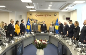 Qeveria mban 1 minutë heshtje për tre kosovarët që vdiqën tragjikisht në Vjenë