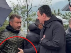 “Akt i porositur, e njoh”, Dugolli e komenton veprimin e drenicakut që nuk ia dha dorën Albin Kurtit