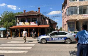 Ndalet qarkullimi i automjeteve në qendër të Graçanicës gjatë tubimeve fetare për “Vidovdan”