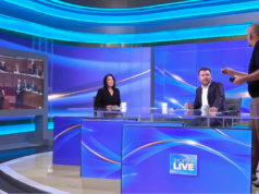 Serish sherr ne televizion me Albatrosin. Moderatorja e largon nga studio
