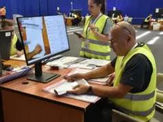 Aprovohen 73 mijë zarfe nga votimi me postë i diasporës, KQZ vazhdon numërimin e tyre
