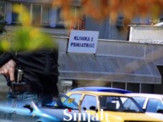 I dyshuari për armëmbajtje pa leje godet policin me grusht gjatë transportimit për në Psikiatri