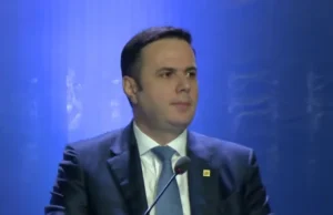 Nis Kuvendi i Jashtëzakonshëm i LDK-së për shkarkimin e Abdixhikut