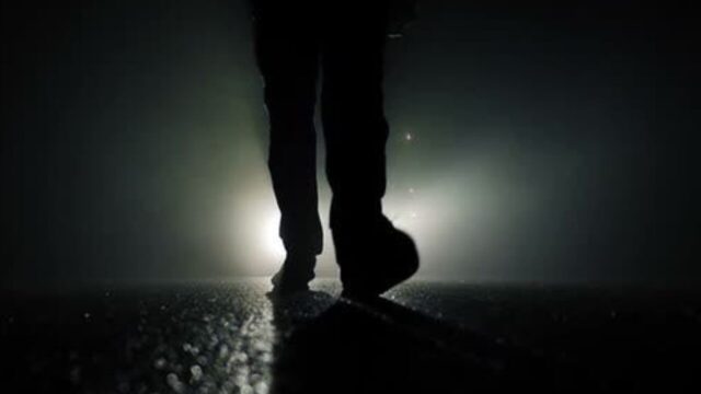 zhduket-nje-person-dtv-kscom-1-1280x720-1