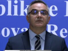 Besnik Tahiri: Dyert e sallës së Kuvendit janë të mbyllura