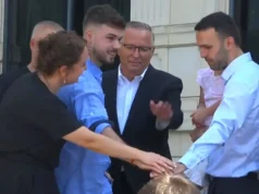 Shtypet butoni i numërimit mbrapsht për 16 shtatorin