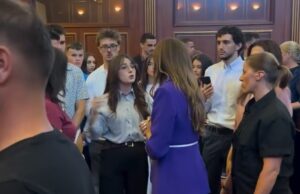 Sala Jashari, polemika me U.D. Presidenten Haxhiu: Çka i pret të rinjtë pas fakultetit? S’ka ‘qetësi’! (VIDEO)