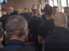 Gjykata i shpall të pafajshëm tre të akuzuarit për vrasjen e trefishtë në Gllogjan