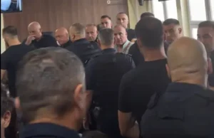 Gjykata i shpall të pafajshëm tre të akuzuarit për vrasjen e trefishtë në Gllogjan