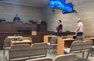 Kadri Xhemajli dënohet me gjashtë muaj burgim efektiv për kanosjen e Kurtit